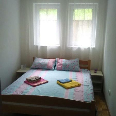 Apartman Jevtic 1 Gornja Toplica Exterior photo