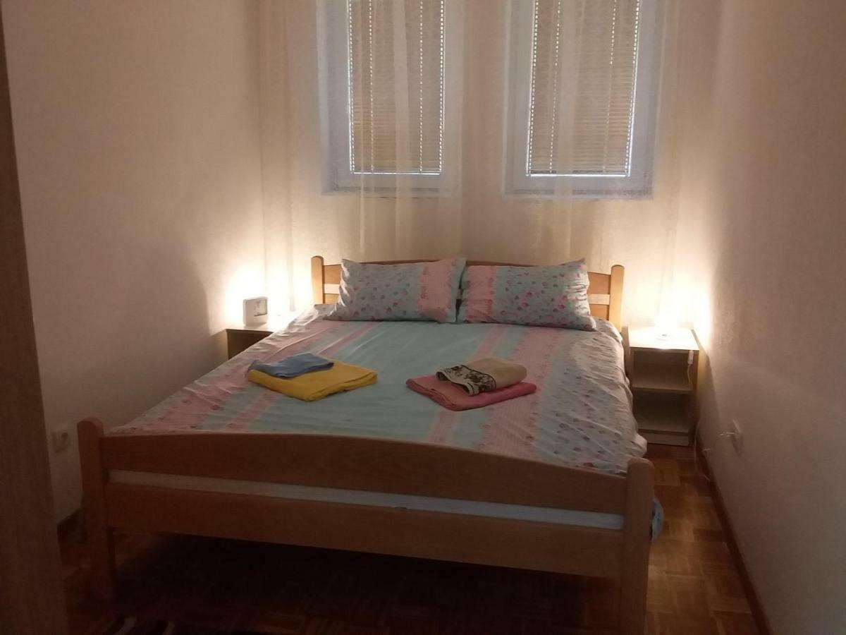 Apartman Jevtic 1 Gornja Toplica Exterior photo